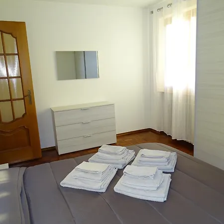 Lovely View 公寓 *